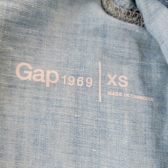 GAP 1969 Denim Chambry Romper Size XS EUC - Picture 6 of 13